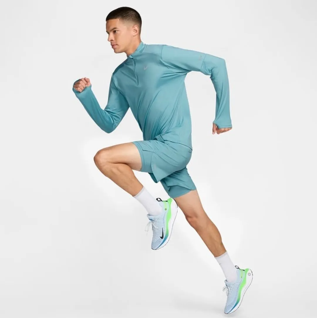 Nike Dri-FIT Element Half-Zip Hardloopshirt Heren S - Lichtblauw