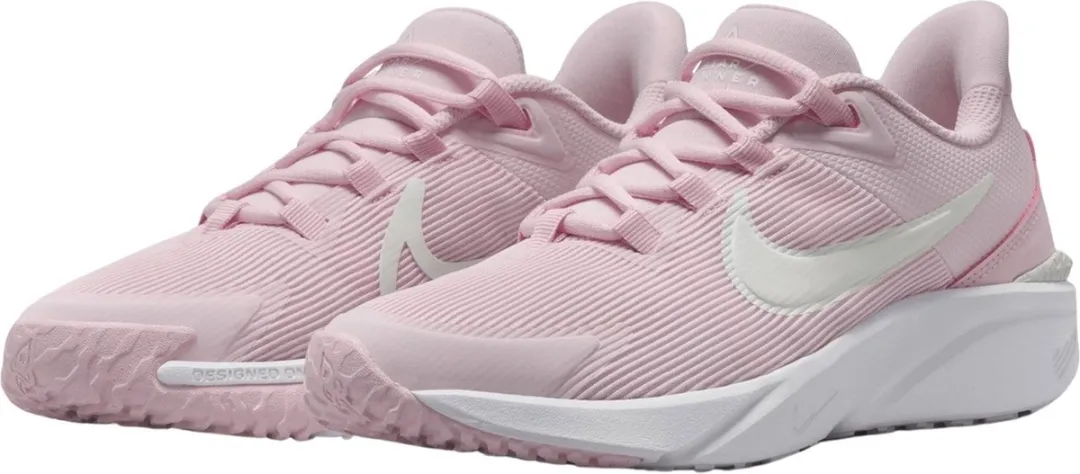 Nike Star Runner 4 Hardloopschoenen Junior 38 - Zwart/Wit