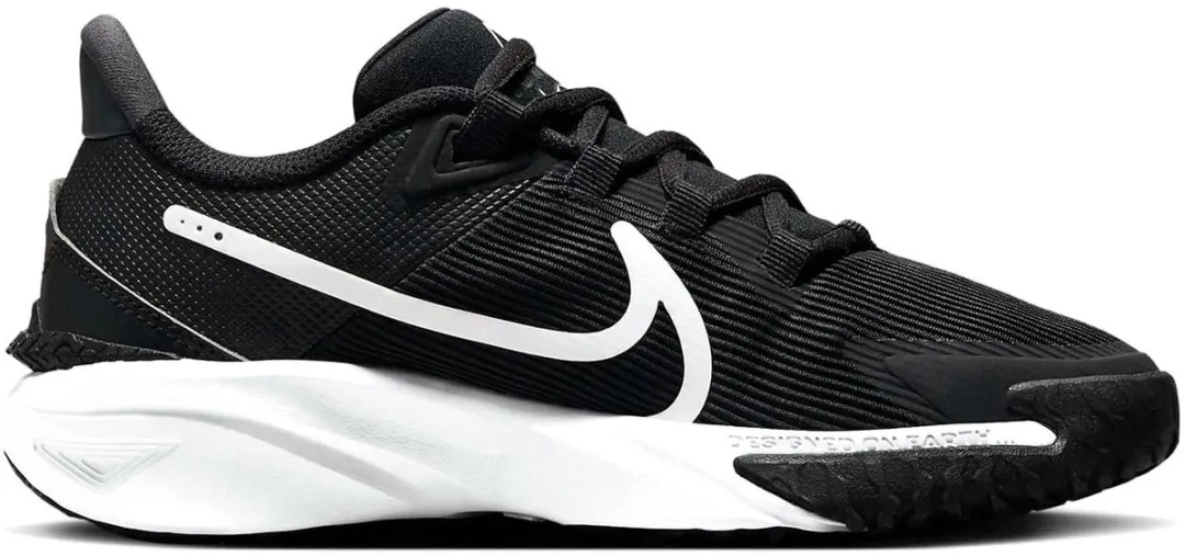 Nike Star Runner 4 Hardloopschoenen Junior 38 - Zwart/Wit