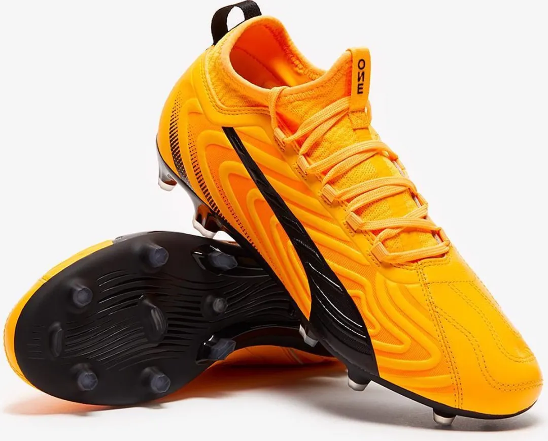 PUMA One 20.3 FG/AG Jr Voetbalschoenen 38 - Zwart/Geel-Oranje