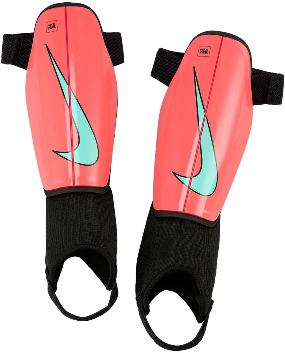 Nike Charge Kids Scheenbeschermers - Rood S