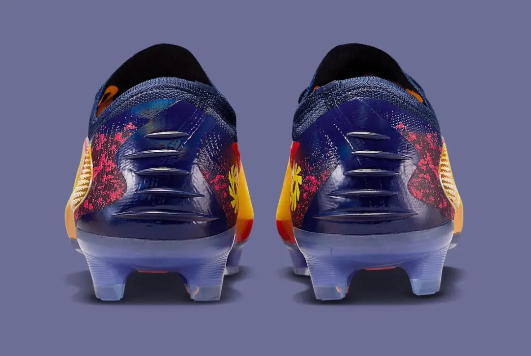 Nike Phantom 6 Low Elite FG Voetbalschoen - Maat 43 - Multicolor
