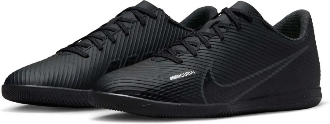 Nike Vapor 15 Club IC Sportschoenen 45.5 - Zwart