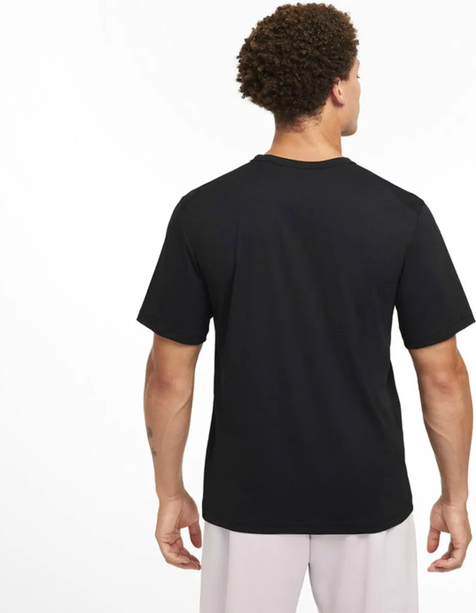 Nike Hyverse Swoosh Heren T-shirt FZ1064-010 - M - Zwart