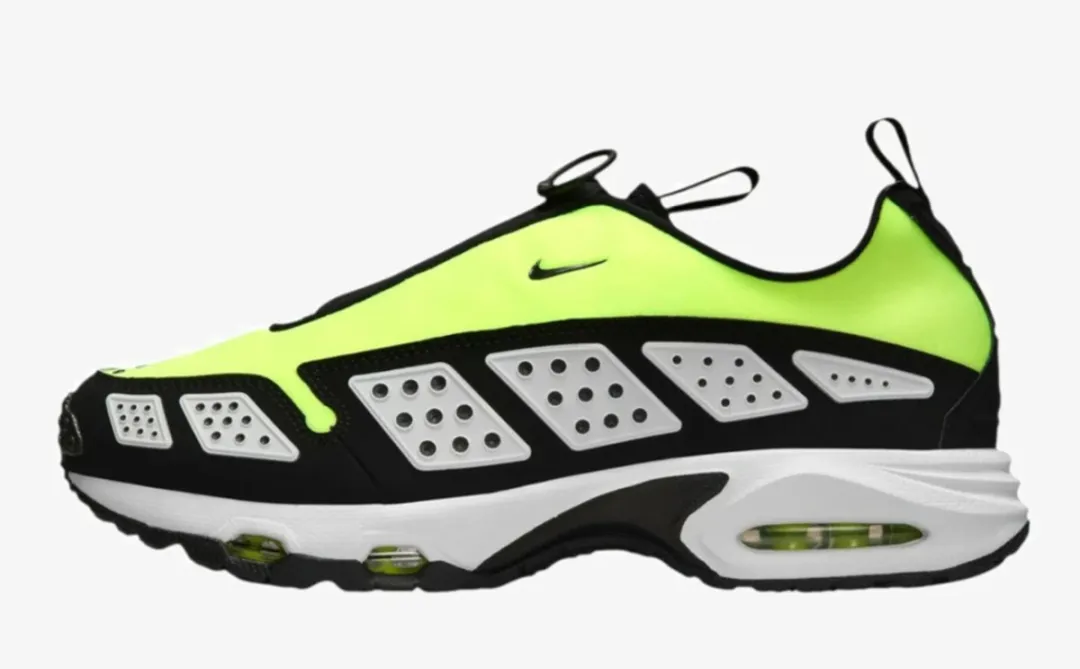 Nike Air Max SNDR Dames Sportschoenen FZ2068 700 - Maat 39 - Groen/Zwart