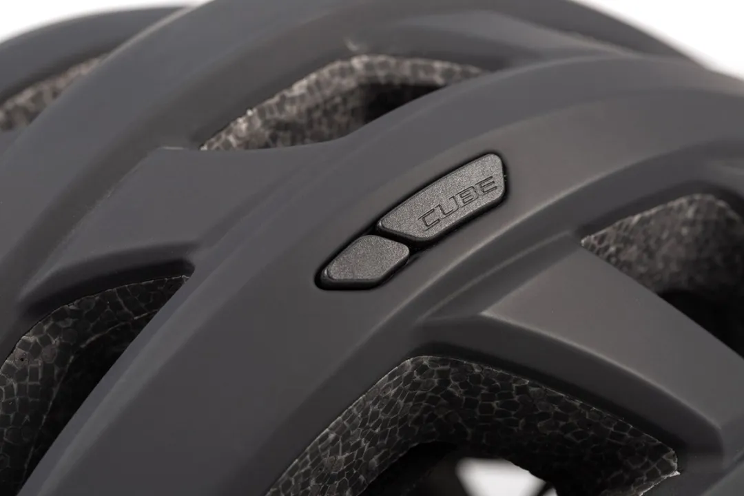 Cube Road Race Helm 24 Ventilatiegaten L - Zwart/Blauw