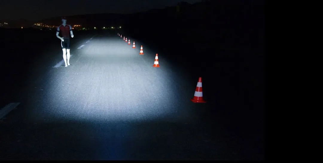 Sigma Aura 60 USB Fietslamp - 60 Lux - Zwart
