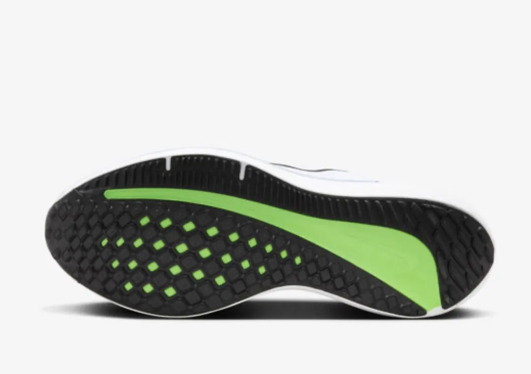 Nike Winflo 10 Hardloopschoenen DV4022-103 - Maat 45.5 - Wit/Blauw