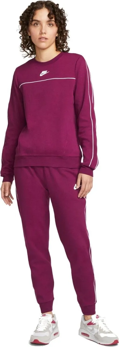 Nike Essential Crew Dames Sweater CZ8336-610 - Paars