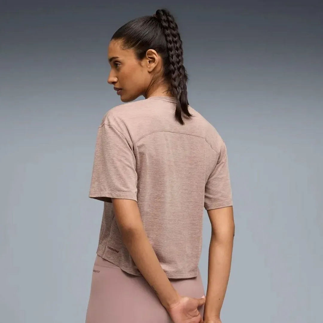 PUMA Cloudspun Relaxed Shirt Dames M - Beige