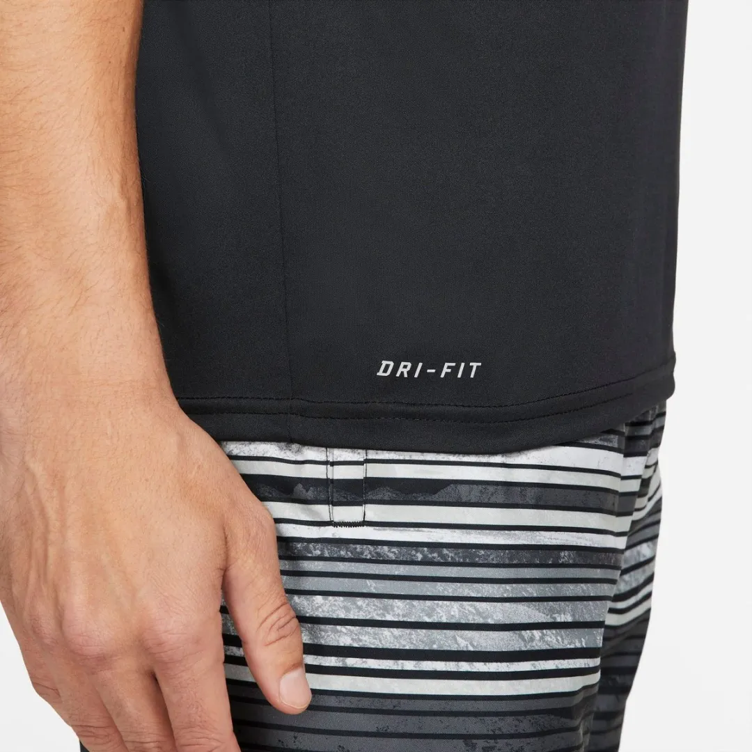 Nike Essential SS Hydroguard Heren - XL - Zwart