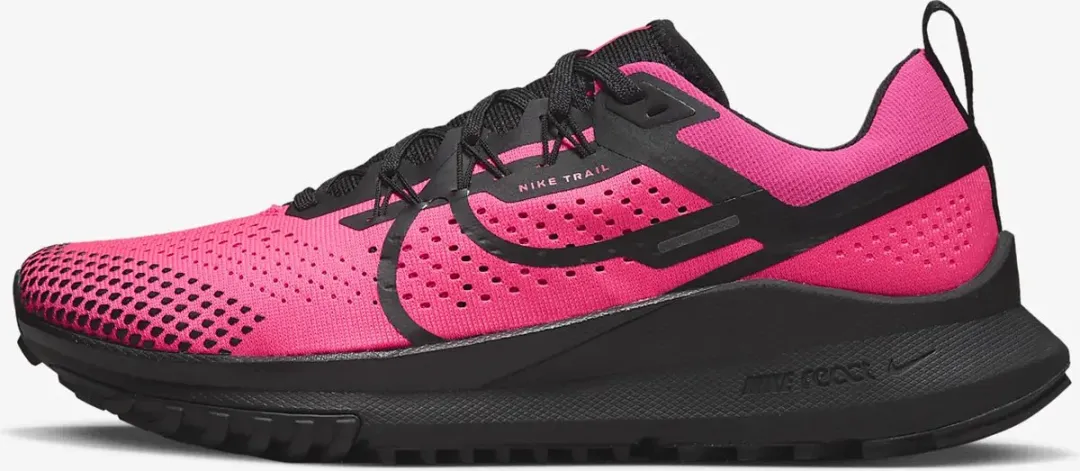 Nike React Pegasus Trail 4 - 39 Roze