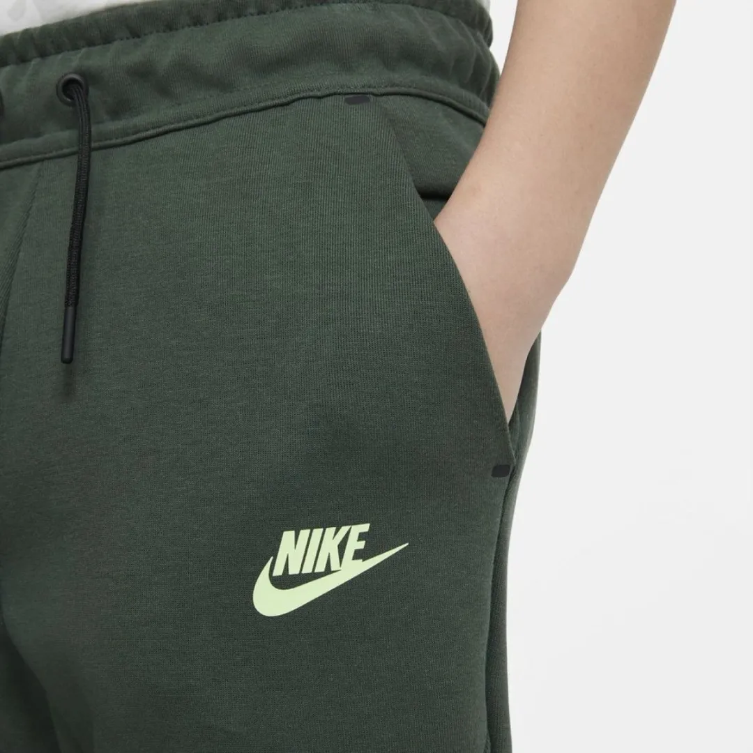 Nike Tech Fleece Jogger Kids - L - Donkergroen CU9213-337