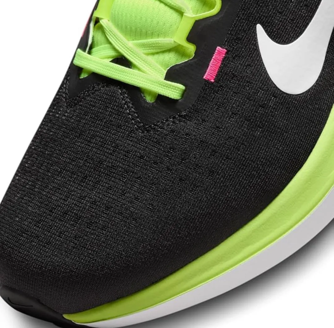 Nike Air Winflo 10 XCC Hardloopschoenen FN6825-010 - Maat 44,5 - Zwart/Geel