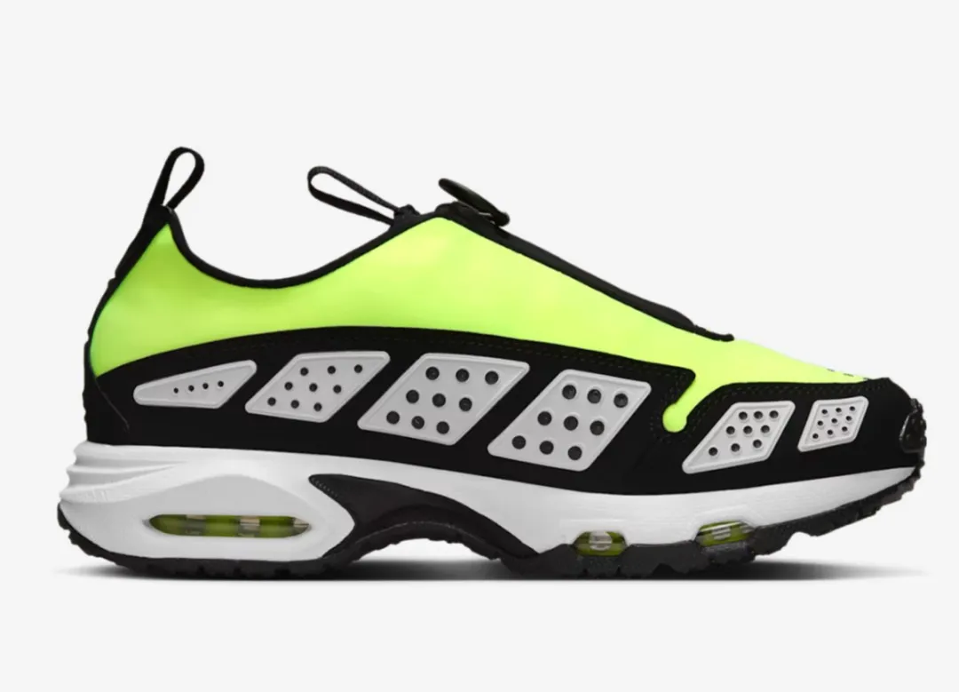 Nike Air Max SNDR Dames Sportschoenen FZ2068 700 - Maat 41 - Groen/Zwart