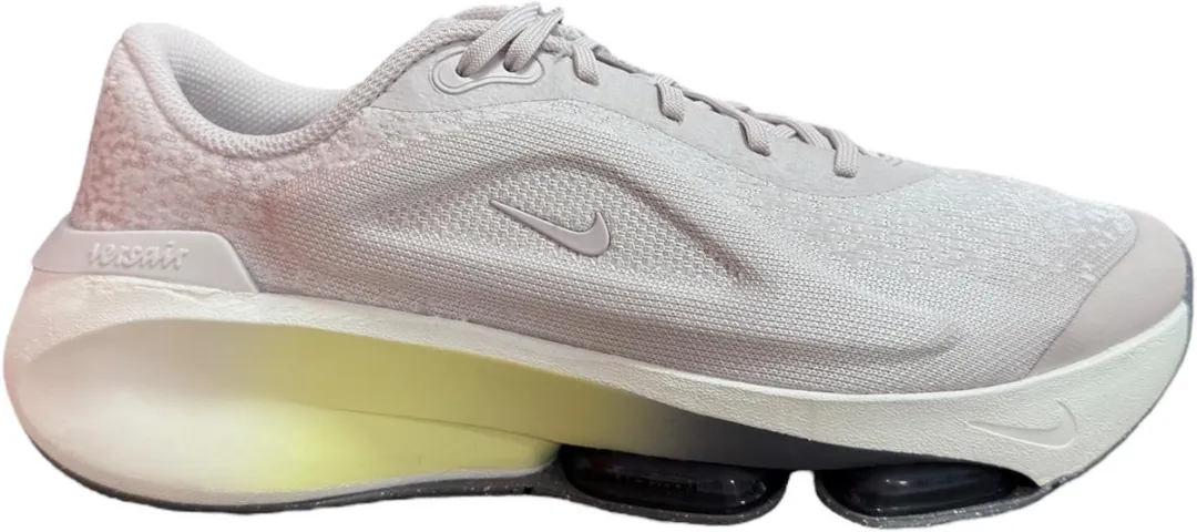 Nike Versair Sportschoenen 42.5 - Donker Rood
