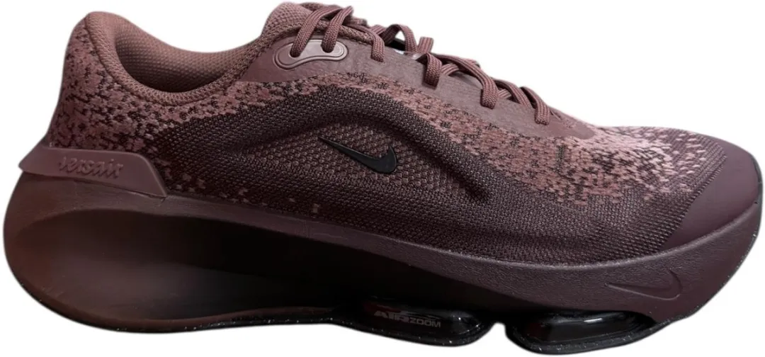 Nike Versair Sportschoenen 42.5 - Donker Rood