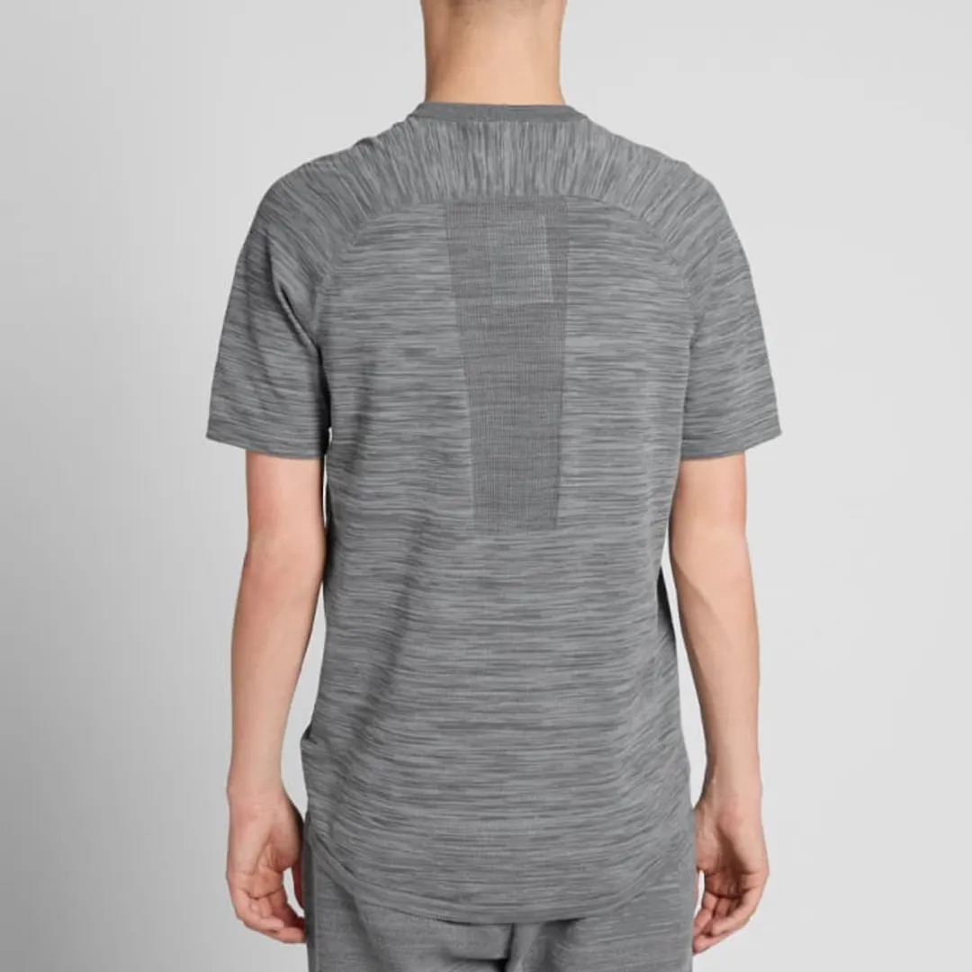 Nike Tech Knit Shirt - Grijs S