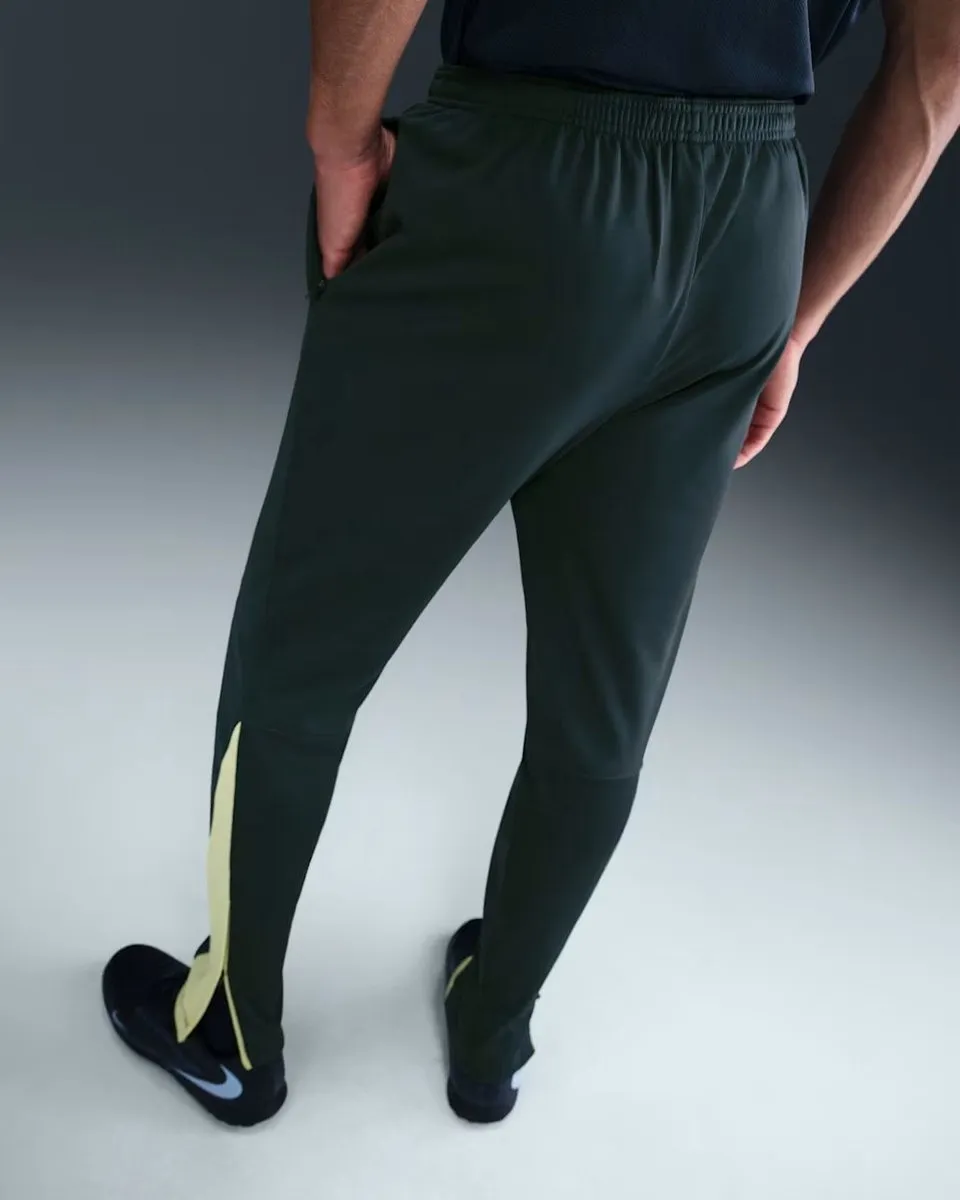 Nike Academy Winter Warrior Trainingsbroek FB6814-390 - S - Groen