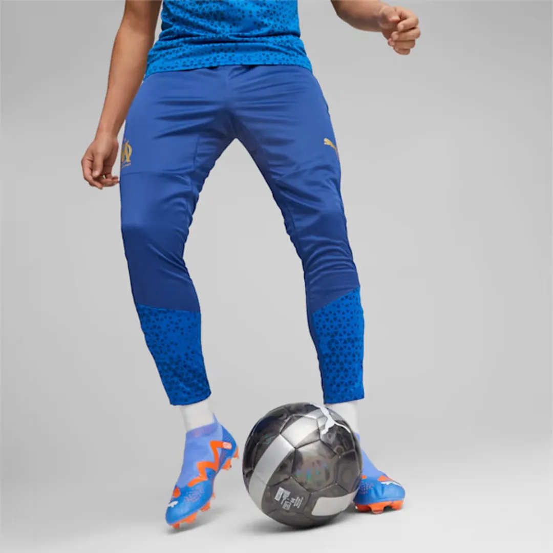 PUMA Voetbal Cup Maat 4 - Hologram Zwart/Zilver