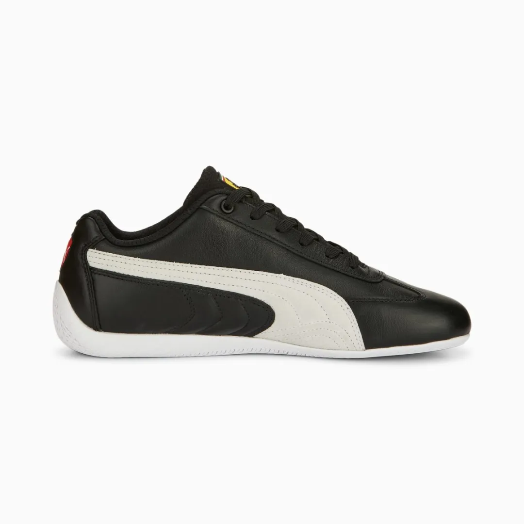 PUMA 307514_01_44 Sportschoenen - Maat 44 - Zwart/Wit