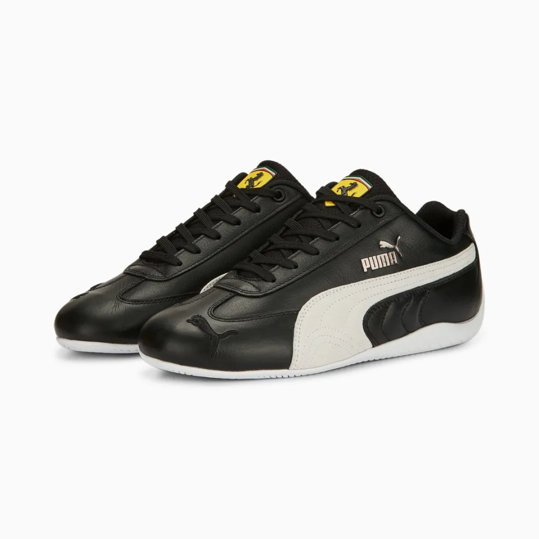 PUMA 307514_01_44 Sportschoenen - Maat 44 - Zwart/Wit