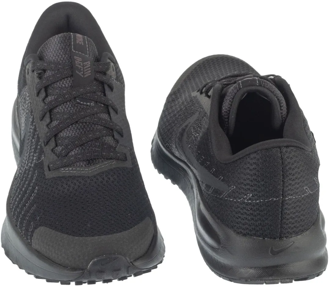 Nike Run Defy HM9593-003 Hardloopschoenen - 36,5 - Zwart