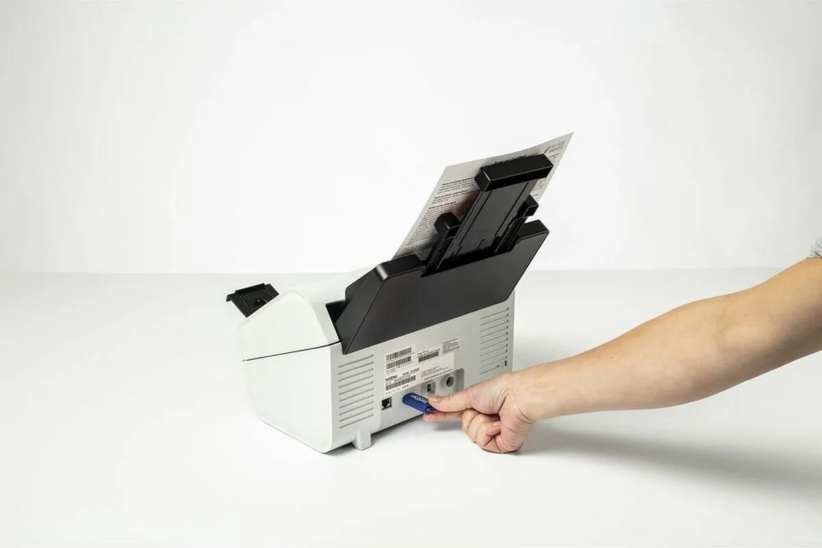 Brother ADS-4900W Scanner - A4 - Wit/Zwart