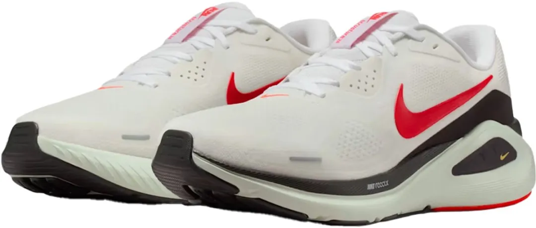 Nike Structure 26 Hardloopschoenen 42 - Wit
