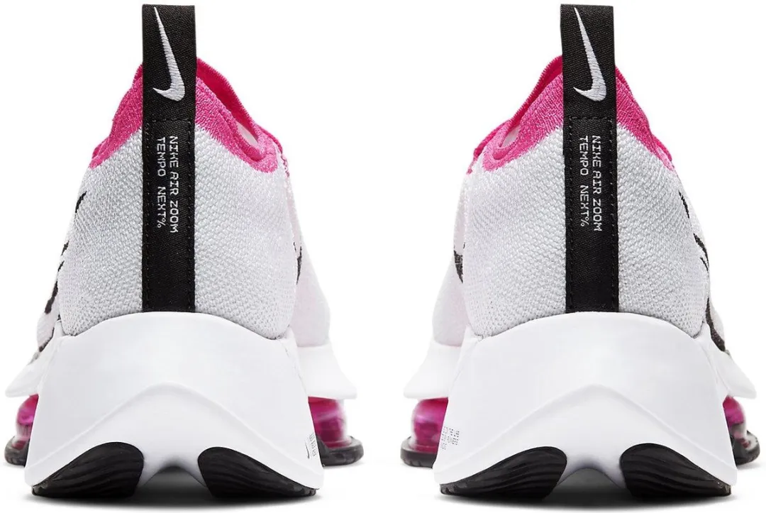 Nike Air Zoom Tempo Next% Flyknit - 36.5 - Wit/Rozig