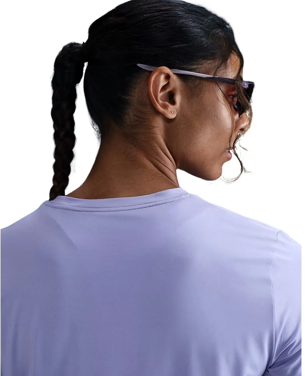 Nike One Dames T-shirt HJ2204-533 - Paars XS