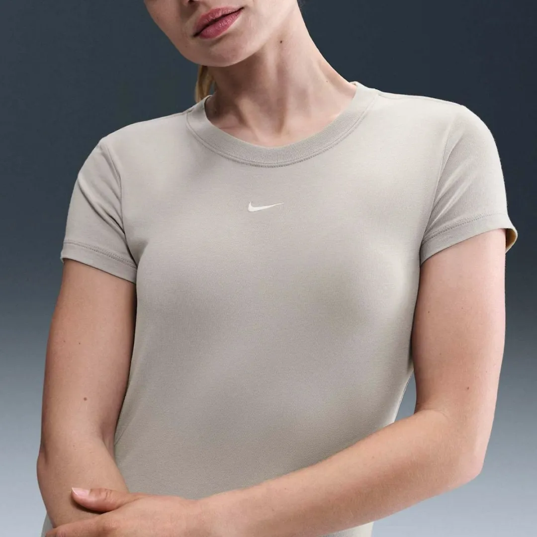 Nike Sportswear Chill Knit Shirt Dames S - Grijs