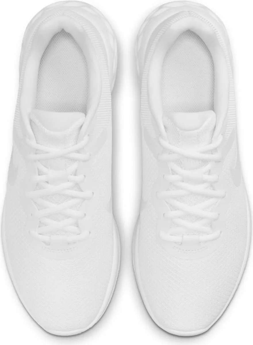 Nike Revolution 6 Heren Sportschoen 40.5 - Wit