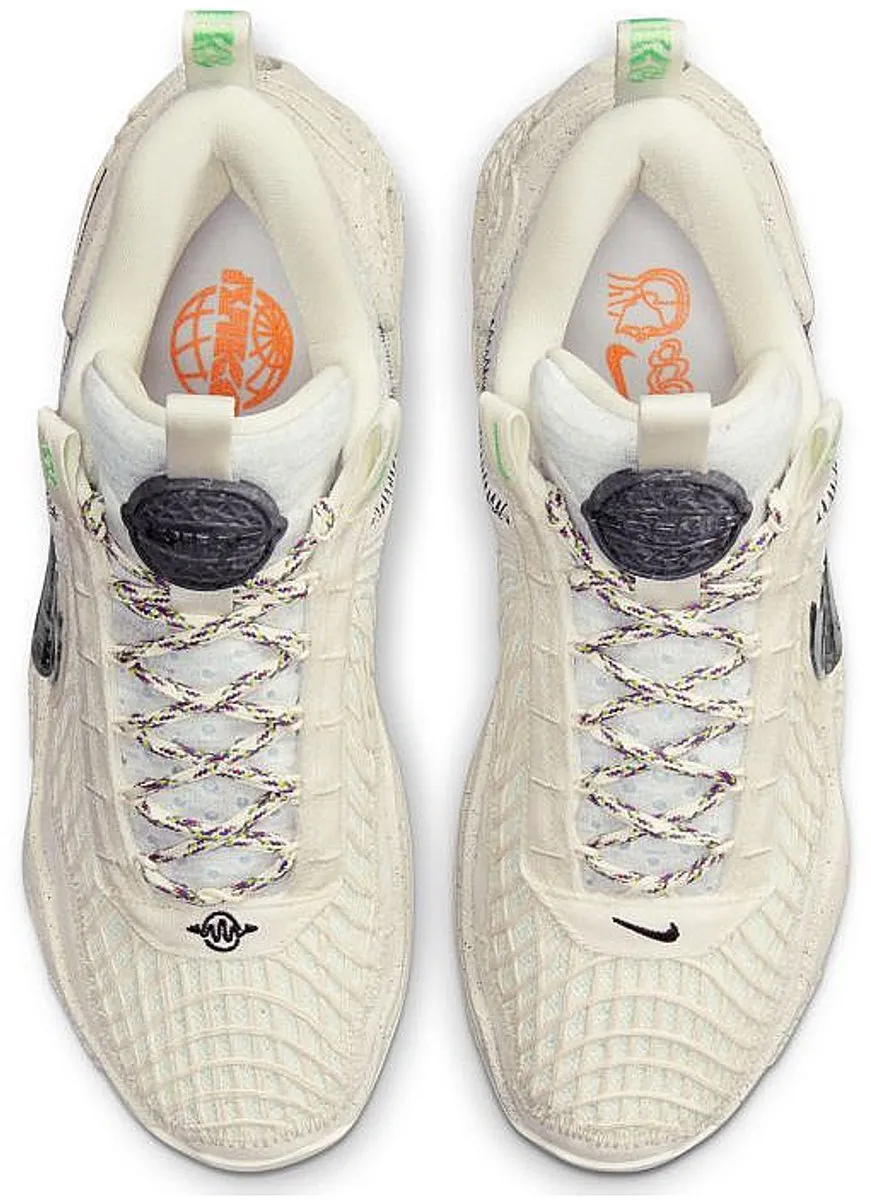 Nike Cosmic Unity Basketballschoen - Maat 47.5 - Naturel/Beige