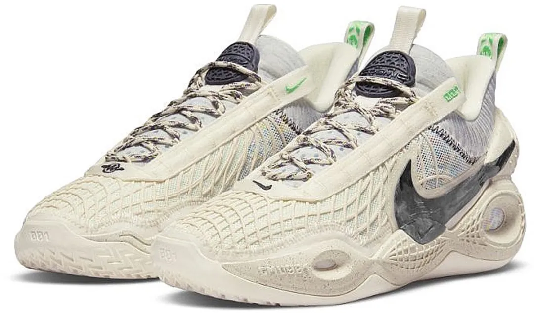 Nike Cosmic Unity Basketballschoen - Maat 47.5 - Naturel/Beige