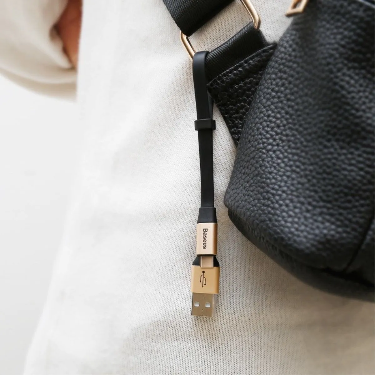 Baseus CATMBJ-01 USB-C Kabel 23cm - Zwart