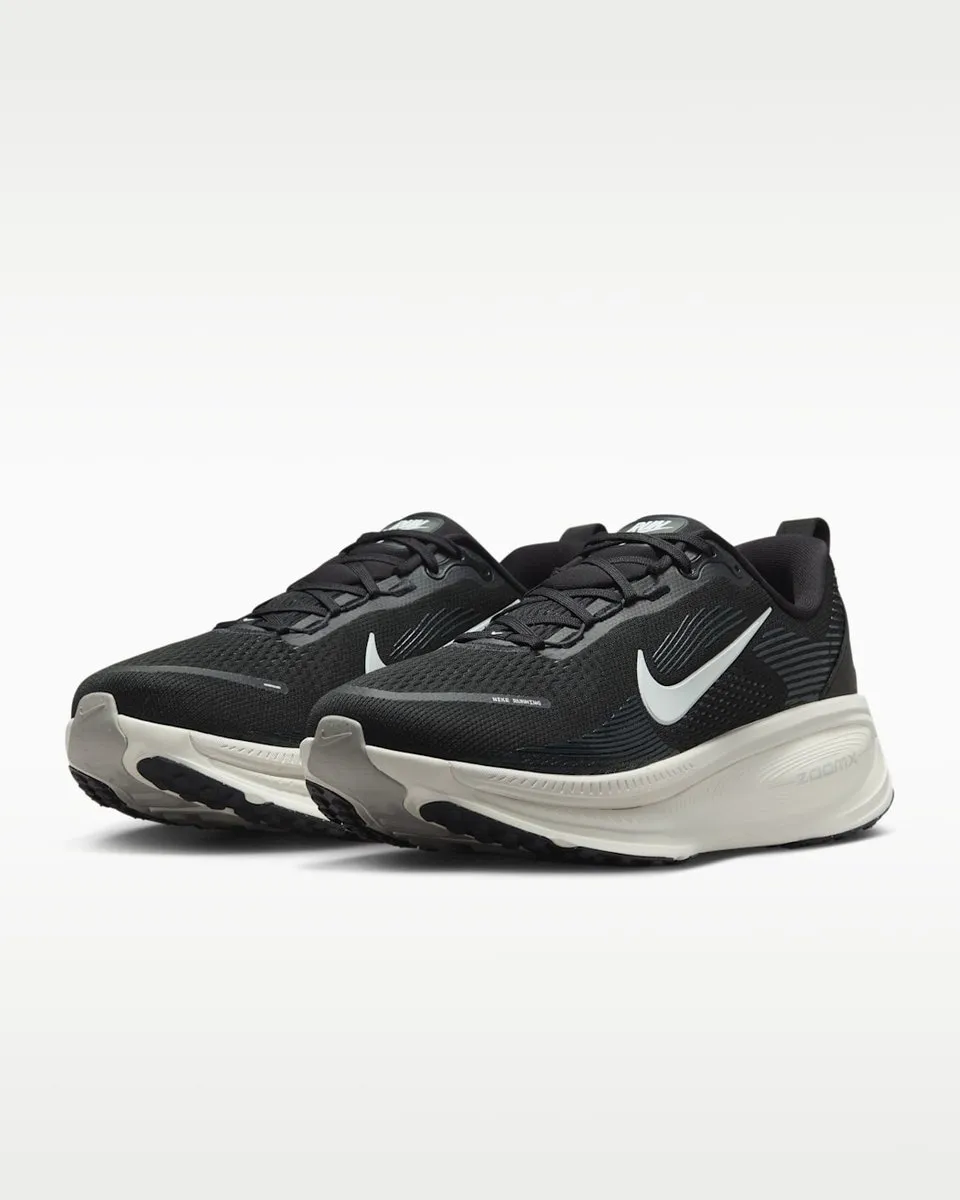 Nike Vomero 18 Wide Hardloopschoen 41 - Zwart/Wit