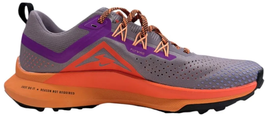 Nike React Pegasus Trail 4 Sportschoenen - 37.5 - Paars