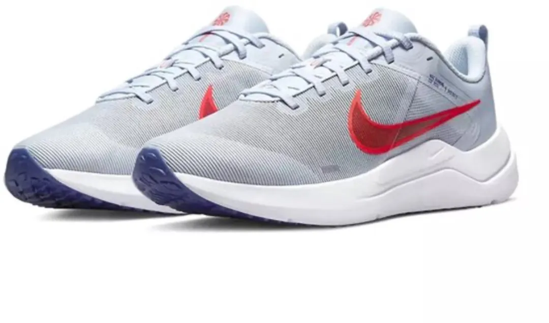 Nike Downshifter 12 Hardloopschoen DD9293-006 - Maat 45 - Grijs/Rood/Wit