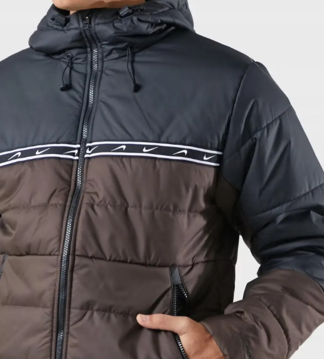 Nike Repeat Fill Jacket S - Bruin/Zwart