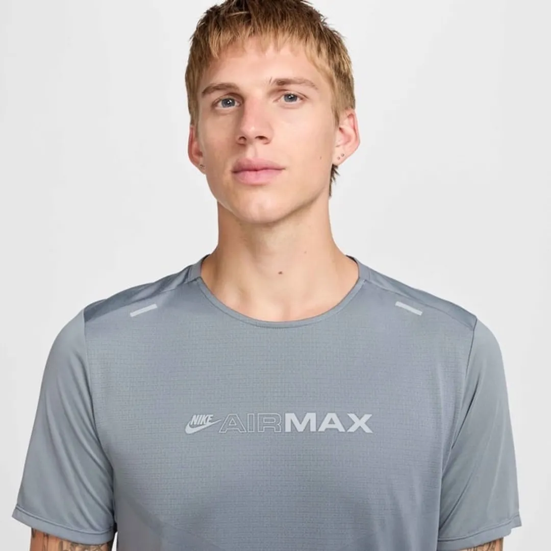Nike Air Max Dri-FIT T-shirt HQ4904-065 - Grijs