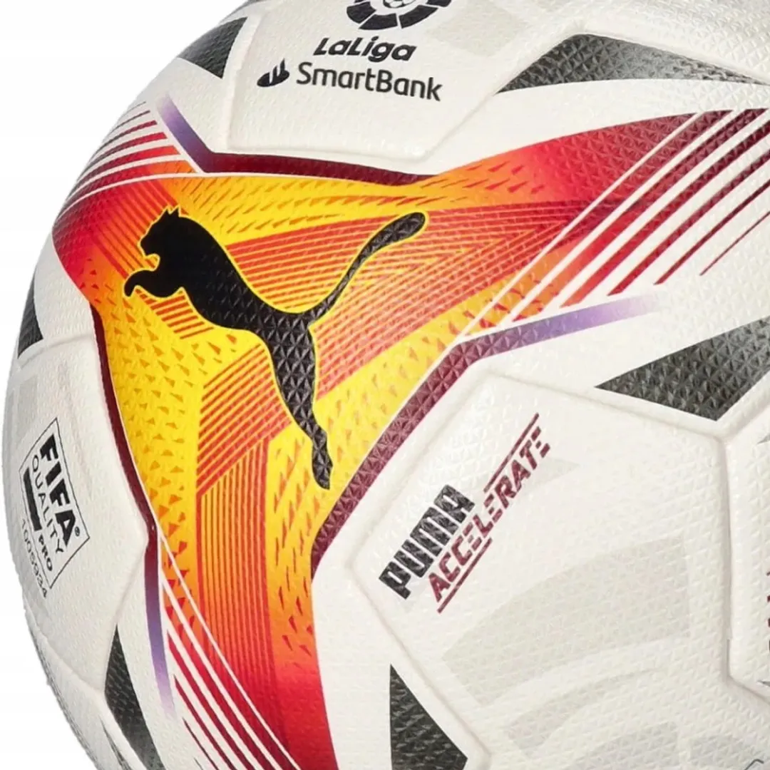 PUMA LaLiga 2 Accelerate FIFA Quality Pro Voetbal 5 - Wit