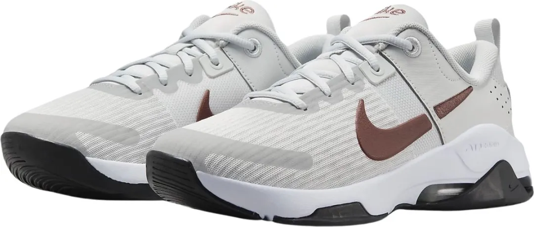 Nike Air Zoom Bella 6 Sportschoenen - Maat 41