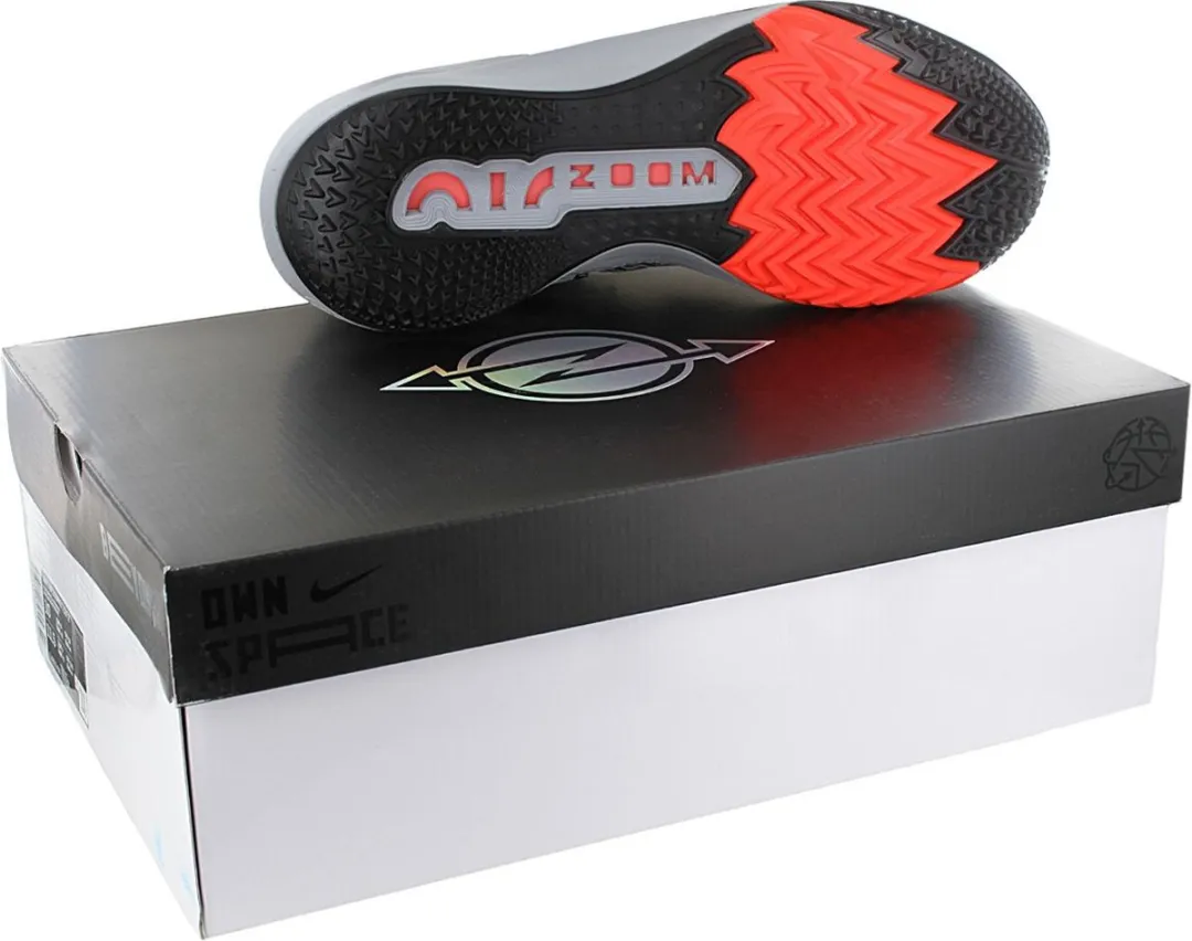 Nike Air Zoom G.T. Cut 2 DJ6015-001 Basketball Sneakers - Zwart
