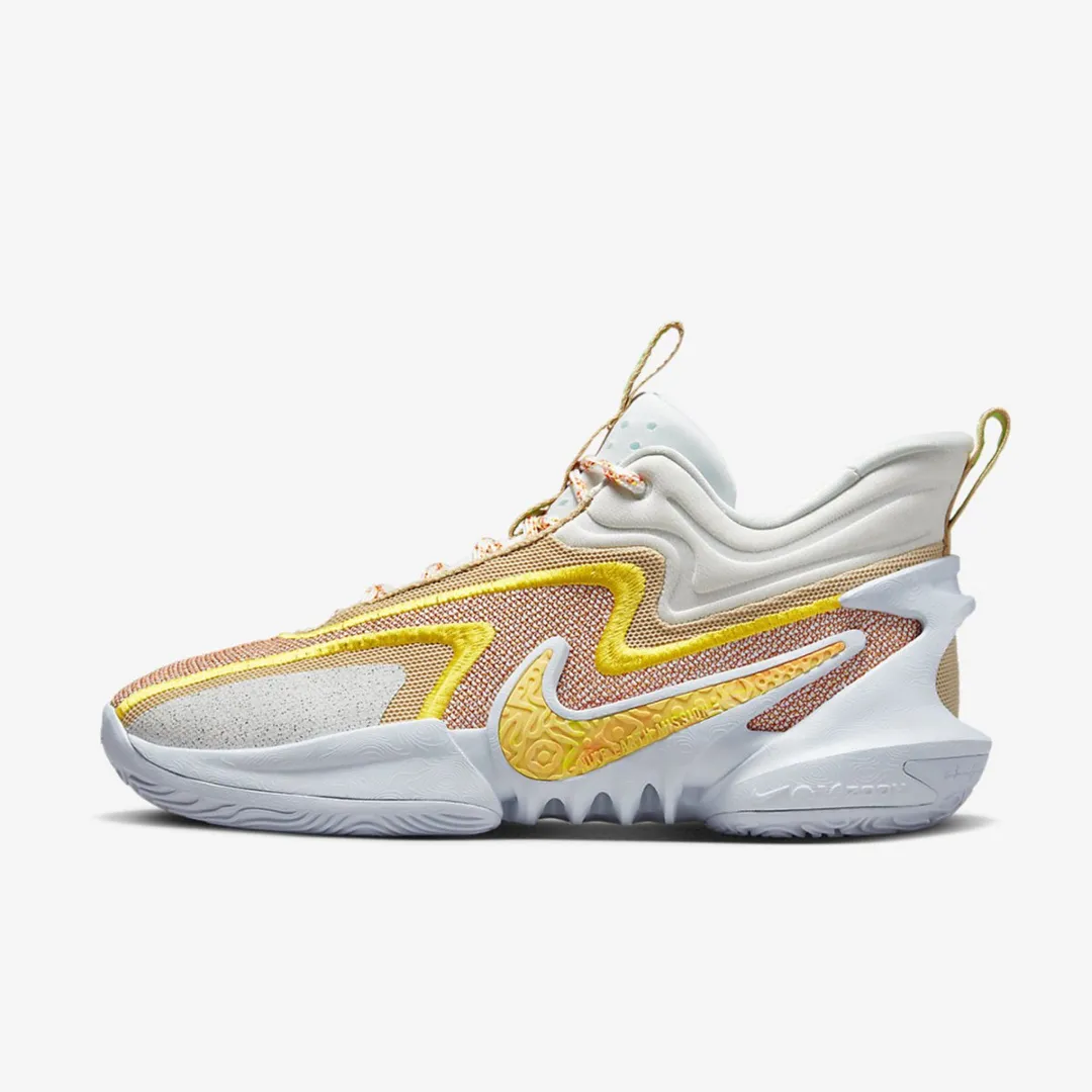 Nike Cosmic Unity 2 Basketbalschoenen - 36.5 - Off White/Football Grey/Ghost Green