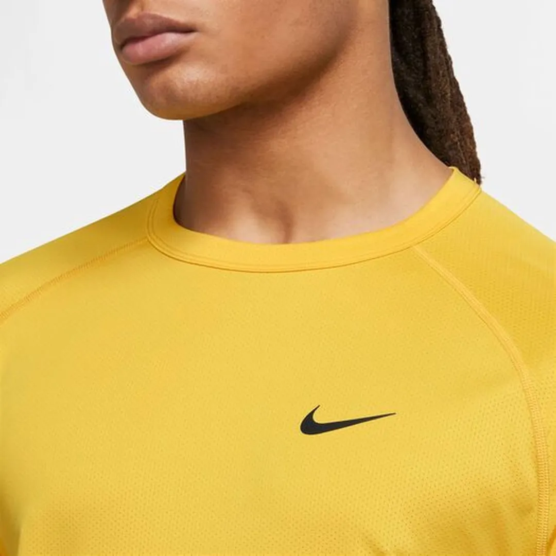 Nike Dri-FIT Ready Shirt DV9815-709 - Geel