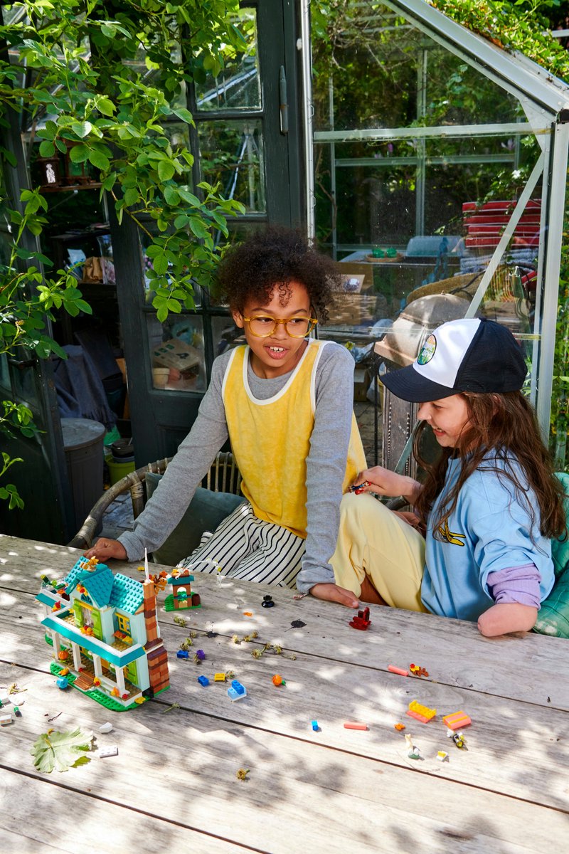 LEGO Friends Autumns huis, Poppenhuis Speelset met Minipoppetjes en Accessoires - 41730