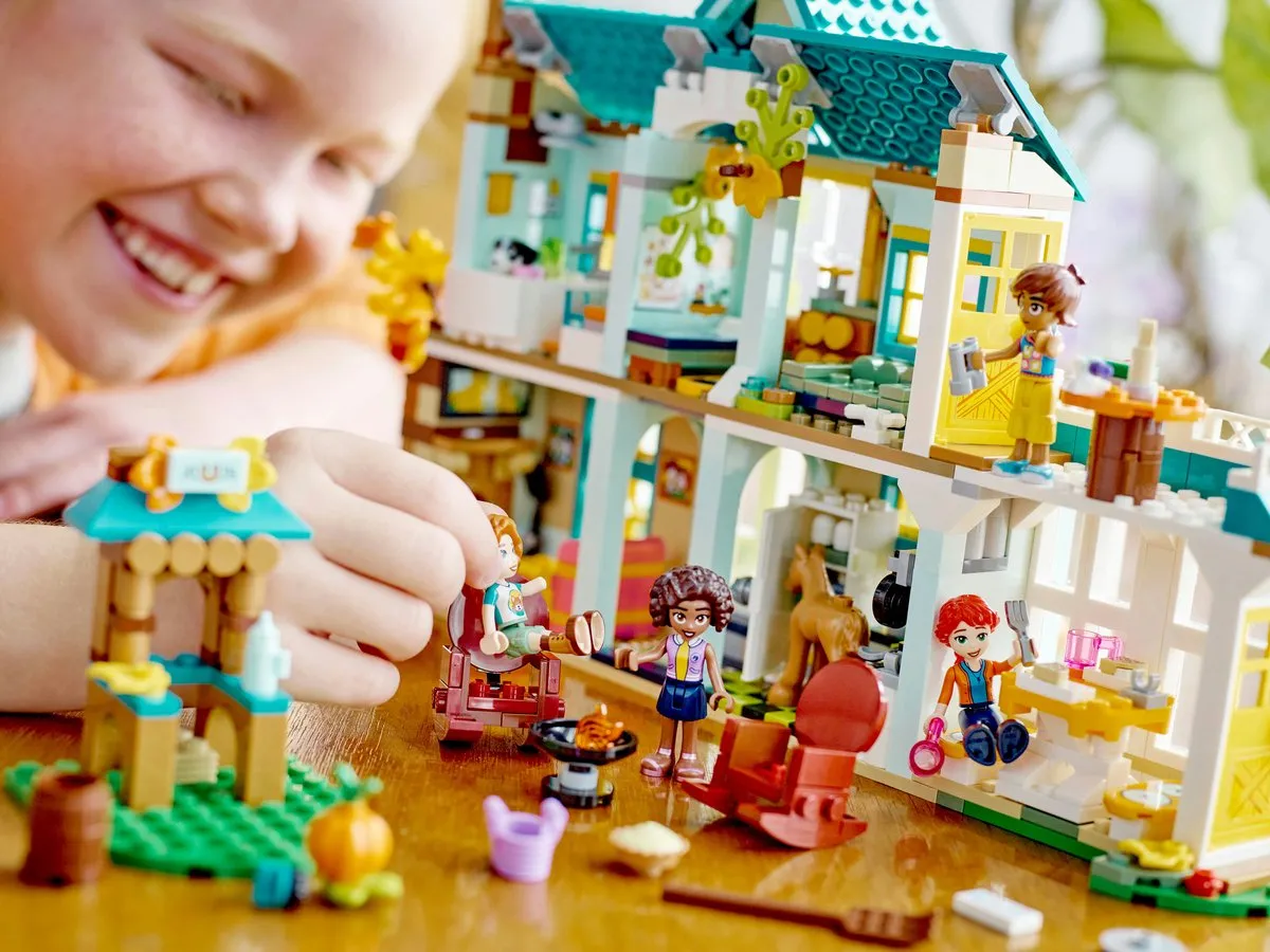 LEGO Friends Autumns Huis 41730 - Speelset