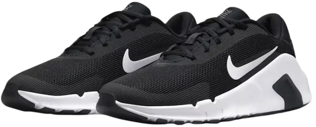 Nike flex train in de kleur zwart.