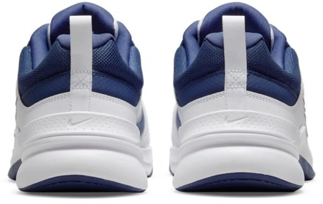 Nike Defy All Day Heren Sneakers 41 - Wit